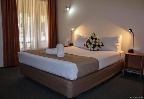 Motel Riverina - Queensland Tourism 2