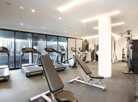 Myhome Apartment - Queensland Tourism 3