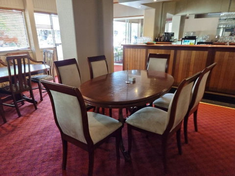 Myrtleford Hotel - QLD Tourism 1