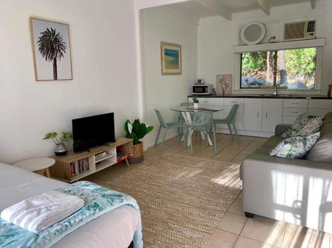 Nature Retreat On Mandalay - Queensland Tourism 3