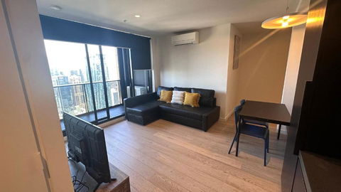 Nest Apartments MEET Empire - Queensland Tourism 0