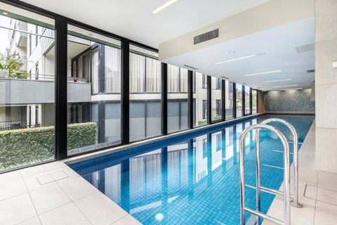 Nottville Poolside - Coastal Cosmopolitan Off Bay St - Queensland Tourism 2