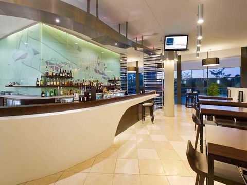 Novotel Brisbane Airport - QLD Tourism 0