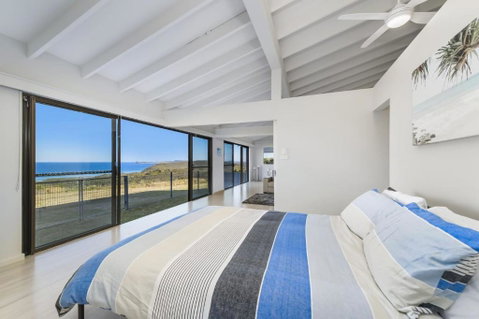 Ocean Paradise - QLD Tourism 3