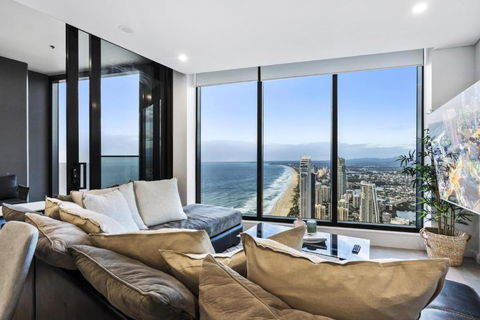 OCEAN Views In Beachside 2-Bedroom Unit - Q Stay - QLD Tourism 0