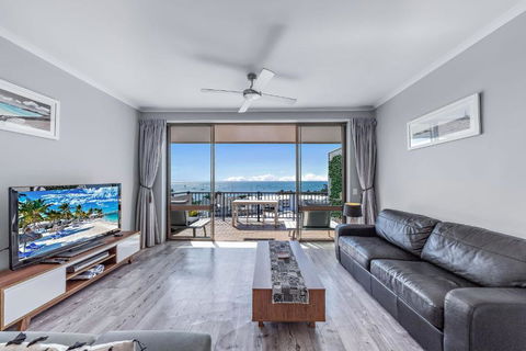 OCEAN VIEWS 16 Pool & Spa Wi-FI - QLD Tourism 3