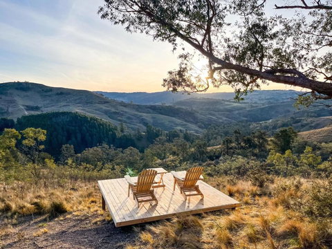 Olive Hill Spa, Views & Home Cinema - QLD Tourism 2