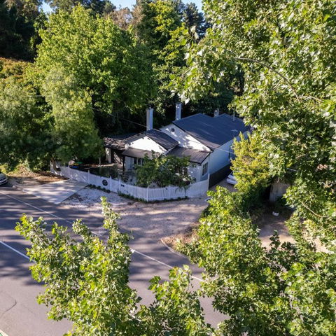 One Eleven Stirling - QLD Tourism 1