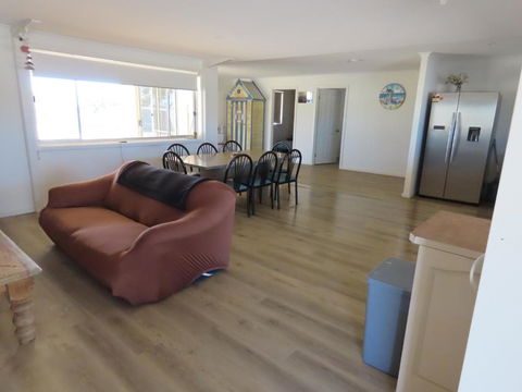 PACEYS PLACE - QLD Tourism 3