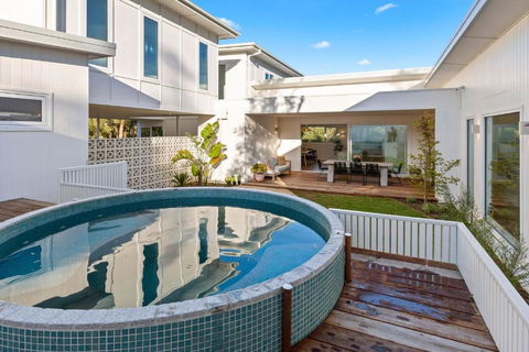 Palm Springs Hideaway - Queensland Tourism 0