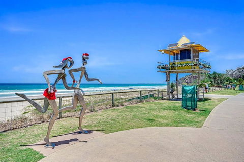 PALMA - Couples Beach Shack! - QLD Tourism 3