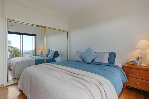 Pambula Family Beach House - Queensland Tourism 3