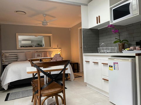 Paperbark Bed & Breakfast - QLD Tourism 1