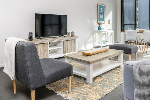 Paradise In Popular Pier Complex Apt - Kingston - Queensland Tourism 0