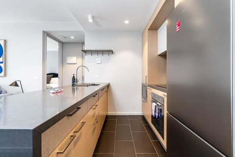 Paradise In Popular Pier Complex Apt - Kingston - Queensland Tourism 2