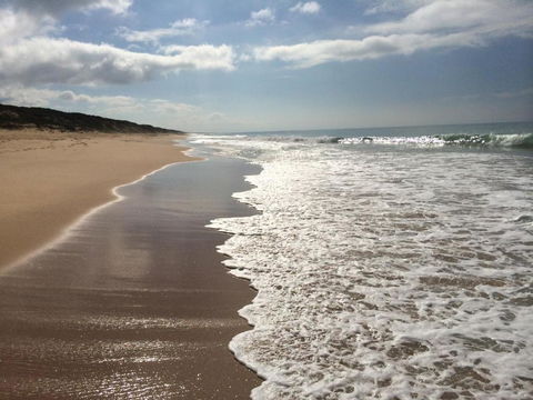 Paradise On The Boulevard - 90 Mile Beach Holiday Home - Queensland Tourism 1