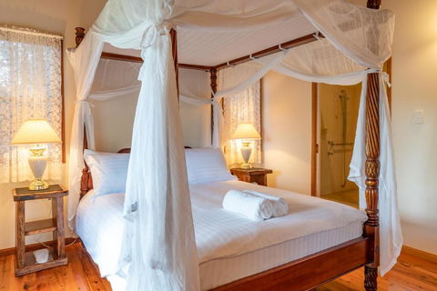 Pencil Creek Cottages - QLD Tourism 3