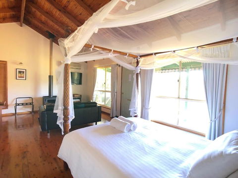 Pencil Creek Cottages - QLD Tourism 2