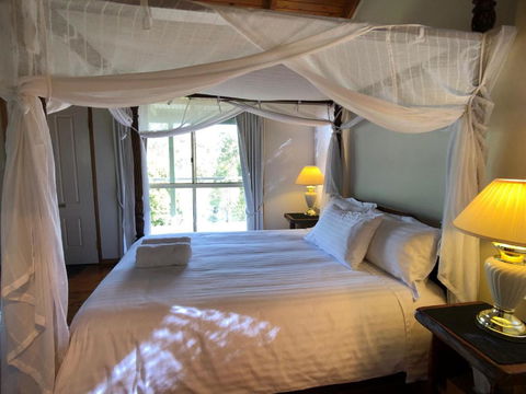 Pencil Creek Cottages - QLD Tourism 1