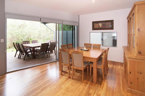 PEPPY TREE HOUSE - QLD Tourism 2
