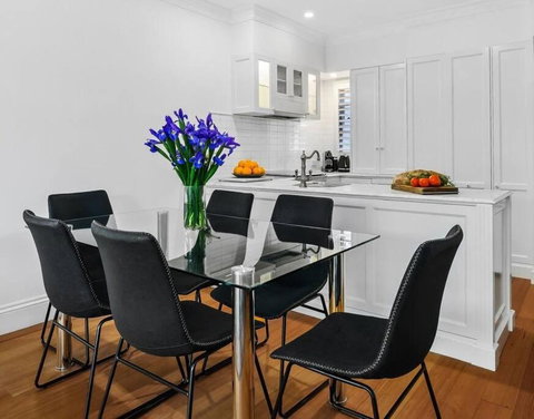 Perfect Page St Home 3Bed 2Bath Sleeps 6 - QLD Tourism 1