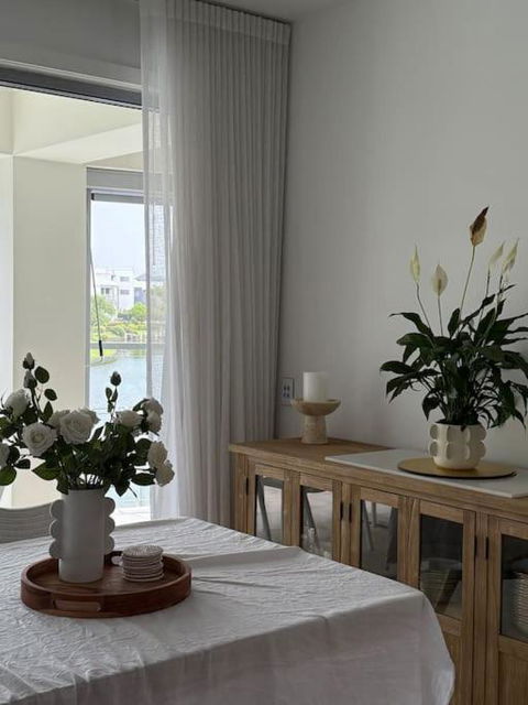 Perfect Summer Lake House - QLD Tourism 1