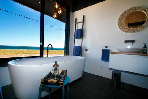 Perlubie Sea - Queensland Tourism 0