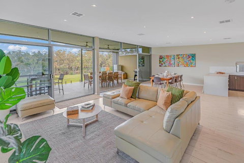 Perricoota Waters - Echuca Holiday Homes - QLD Tourism 3