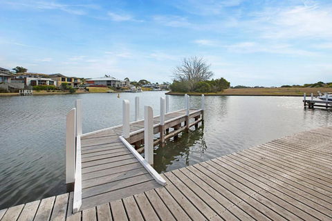 Pier 37 - Queensland Tourism 3