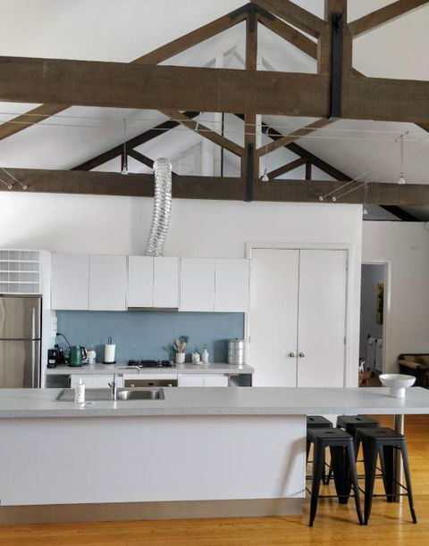 Pips On Mitchell - Beautiful Historic Apartment - QLD Tourism 3