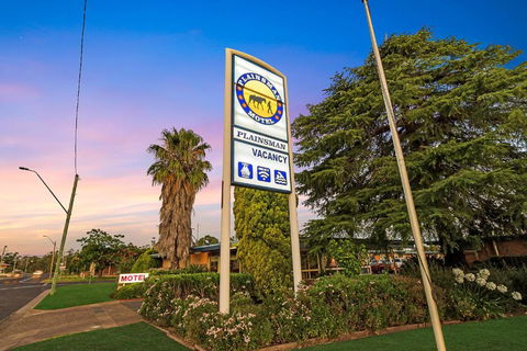 Plainsman Motel - Queensland Tourism 0