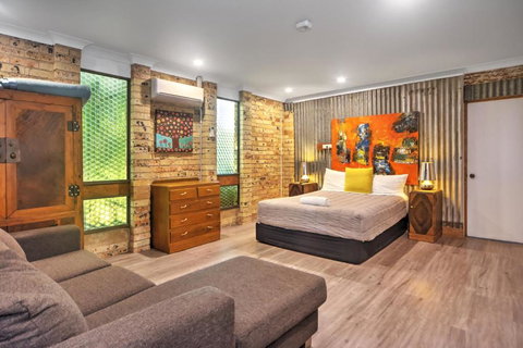 Pleasant Way River Lodge - QLD Tourism 2