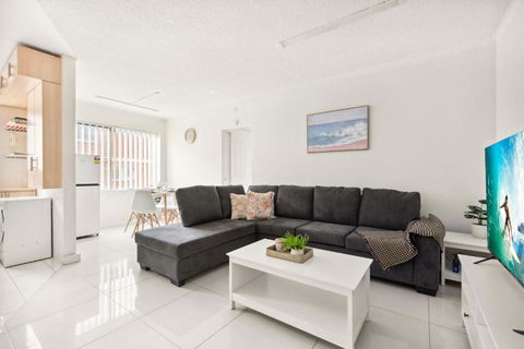 Polished 2-Bed Unit In The Heart Of Parramatta - QLD Tourism 0