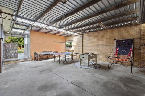 Portside Rest - Queensland Tourism 1