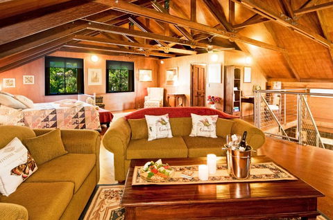 Possum Lodge At Cloudhill Estate - Queensland Tourism 0