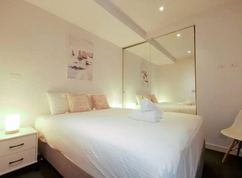 PR126-1 BR Comfy Stay Next To Station With FREE Parking - QLD Tourism 0