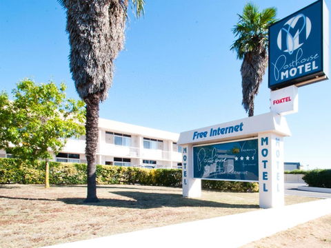 Posthouse Motor Lodge - Queensland Tourism 0