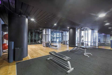 Premium Albert Park Grand Prix Apartment By Ready Set Host - Queensland Tourism 2