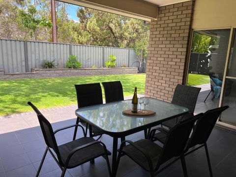 Premium Barossa Getaway - QLD Tourism 2