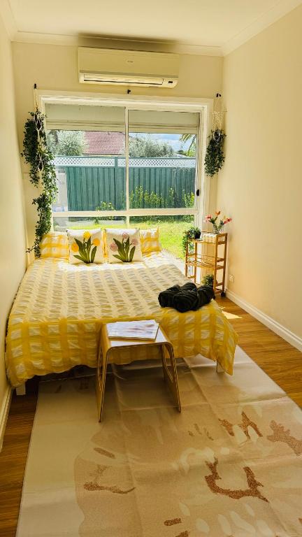 Premium Bedroom In Melbourne - Queensland Tourism 0