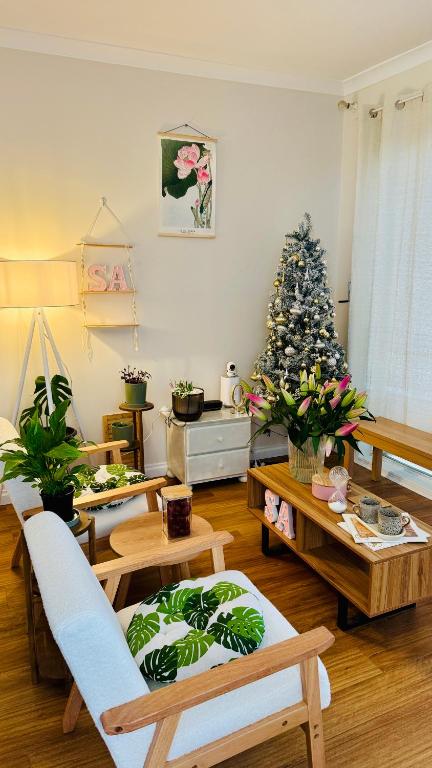 Premium Bedroom In Melbourne - Queensland Tourism 3