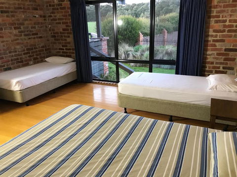 Prom Coast Holiday Lodge - Queensland Tourism 2
