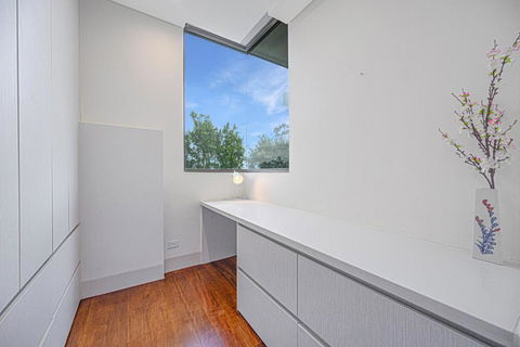 Putney Luxury & Waterview & Pool Near Olympic Park - QLD Tourism 2