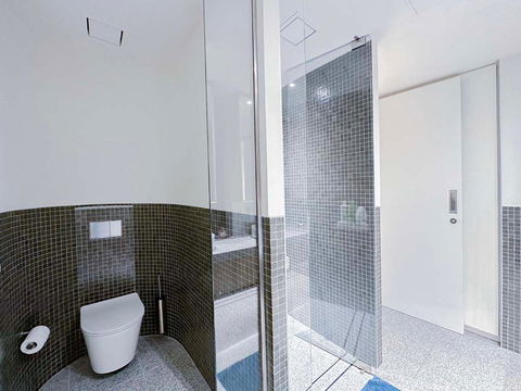 Pyrmont Guest House Air-Con - Queensland Tourism 1