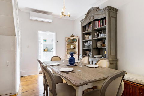 Pyrmont Self-Contained Terrace House (64 BUL) - Queensland Tourism 0