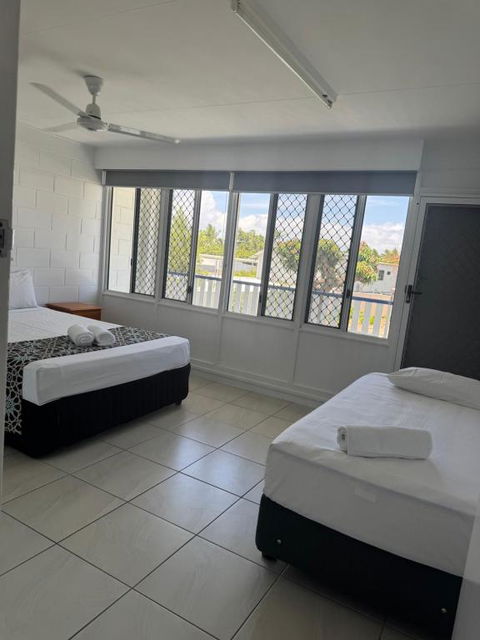 QCWA K P Units - QLD Tourism 2