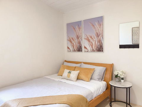 Quaint Double Or Queen Room - Mins To Stations&UNSW - Shared Bathroom - QLD Tourism 0