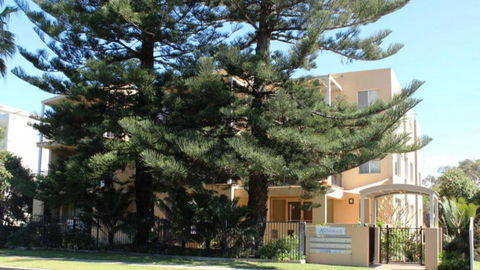 Quality Aquarius Apartment On The Beach! - QLD Tourism 0