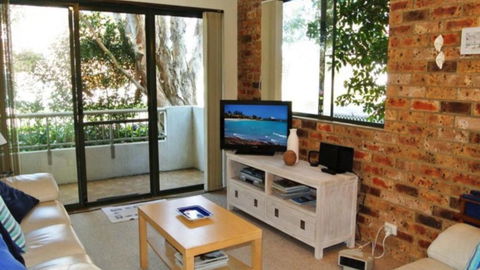 Quality Beachside Holiday - QLD Tourism 3