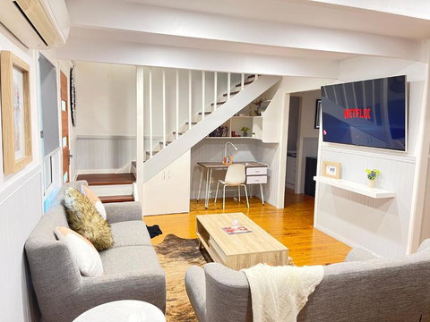 Quiet, Cozy And Calm 3 Bedroom House. - Queensland Tourism 0